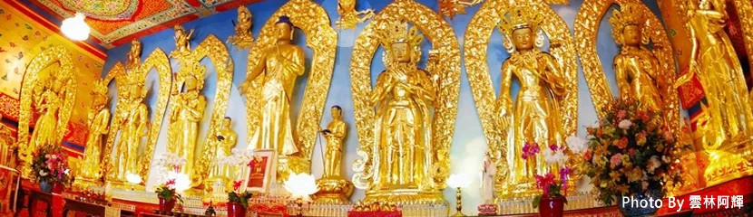 travel-pic-02_top 全國最大的藏傳佛教寺院-白馬山菩提講堂相關圖片